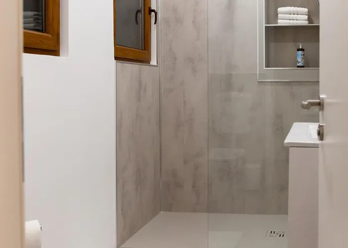 Daire Oliver Street - 50m From Center